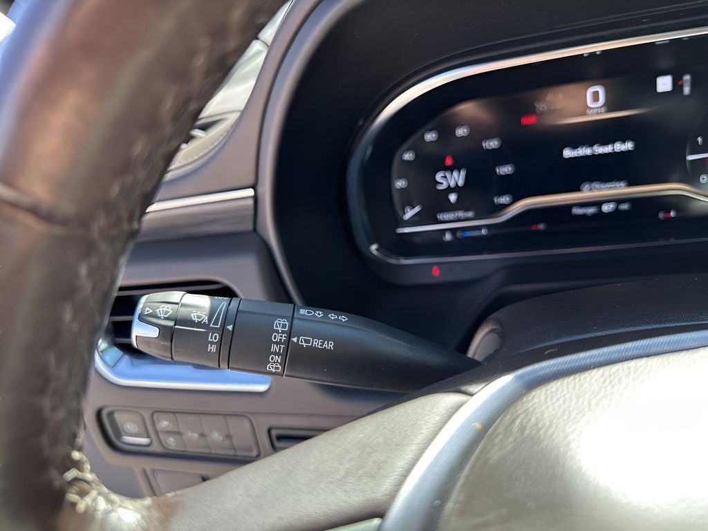 2023 GMC Yukon XL SLT