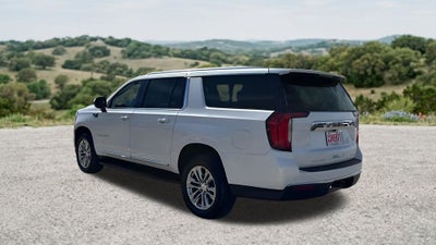 2023 GMC Yukon XL SLT