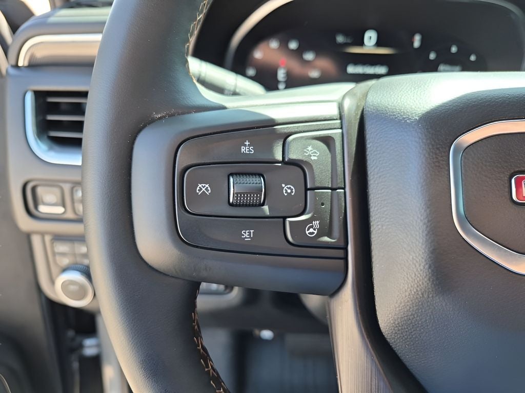 2024 GMC Yukon AT4