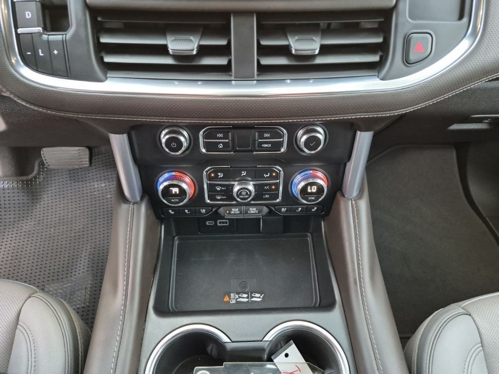 2023 GMC Yukon XL SLT