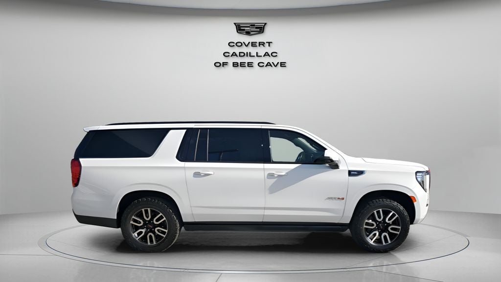 2022 GMC Yukon XL AT4