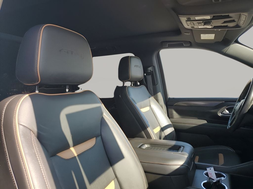2022 GMC Yukon XL AT4