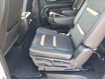 2022 GMC Yukon XL AT4