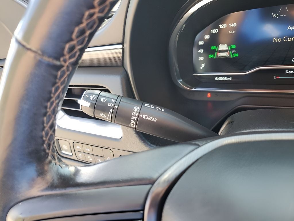 2022 GMC Yukon XL AT4