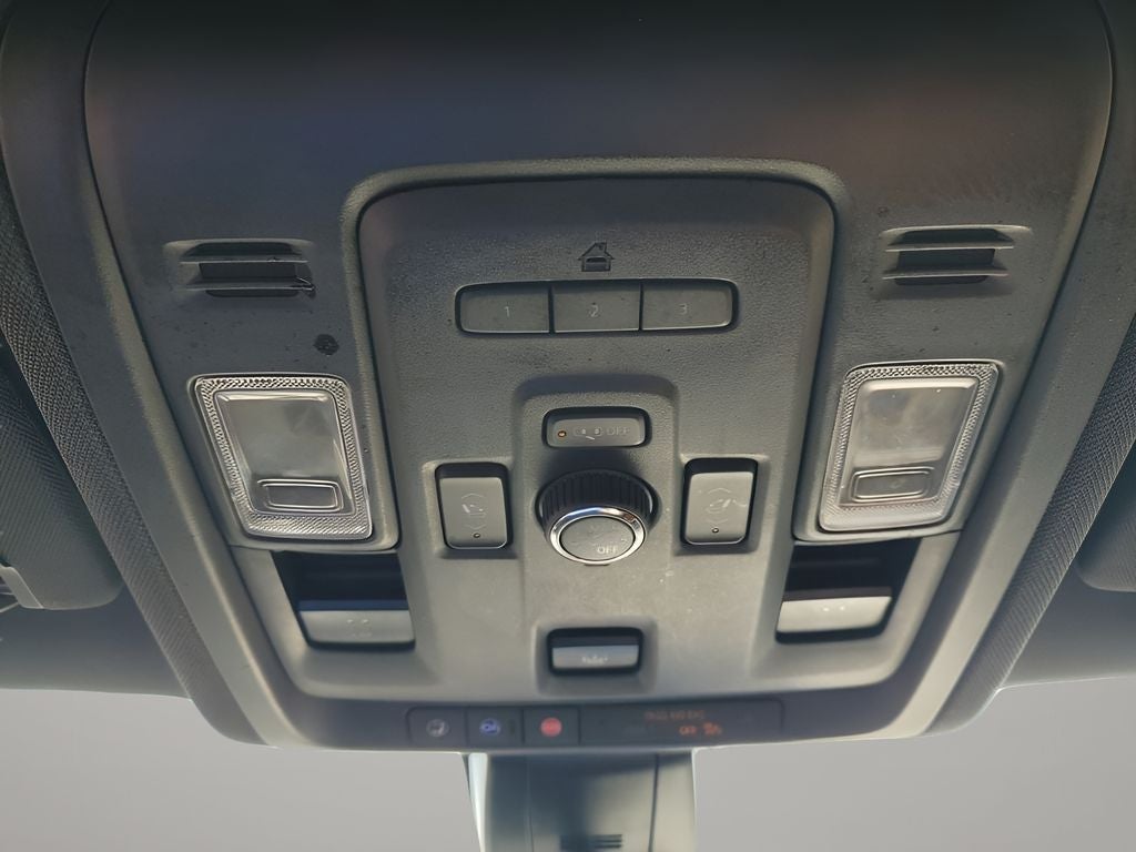 2022 GMC Yukon XL AT4