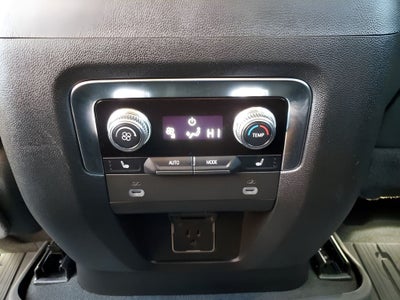 2024 GMC Yukon XL AT4