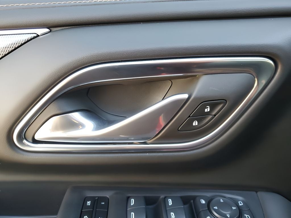 2024 GMC Yukon XL AT4