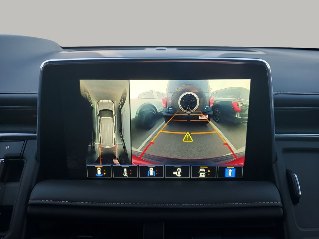 2024 GMC Yukon XL AT4