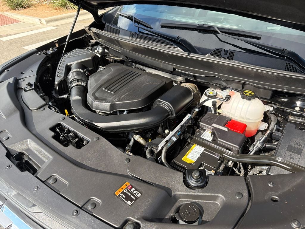 2024 Chevrolet Traverse LS
