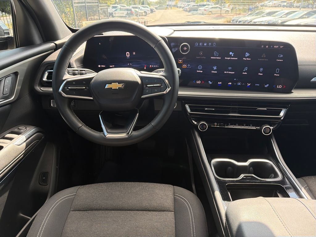 2024 Chevrolet Traverse LS