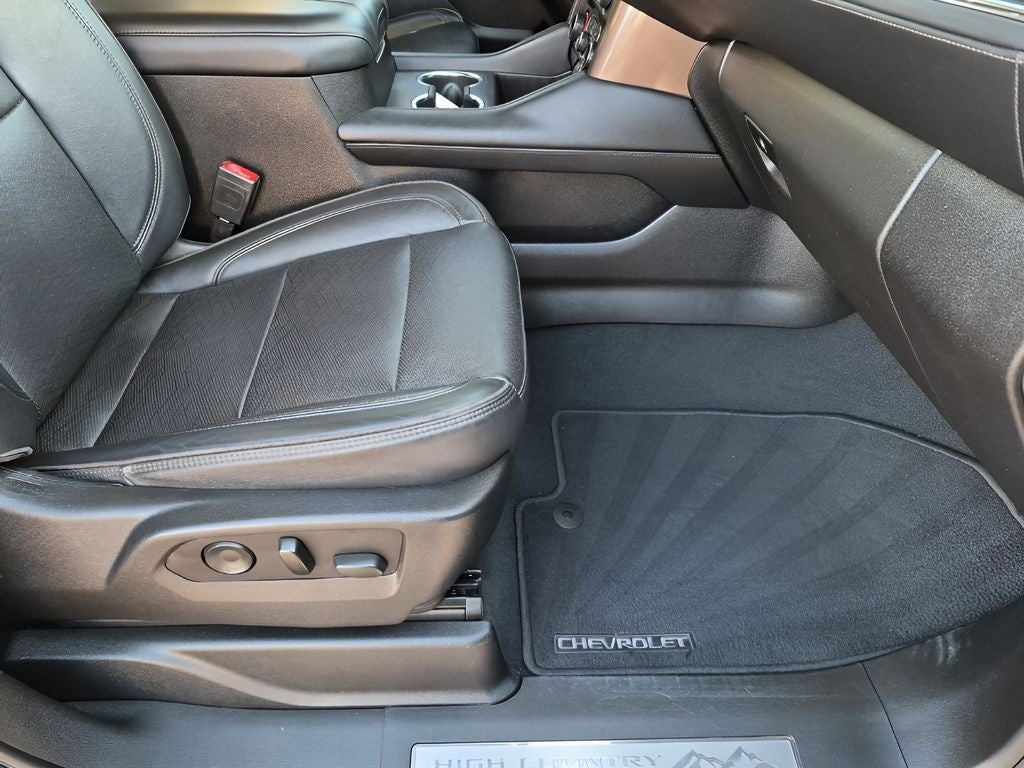 2021 Chevrolet Suburban High Country