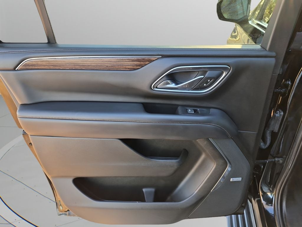 2021 Chevrolet Suburban High Country