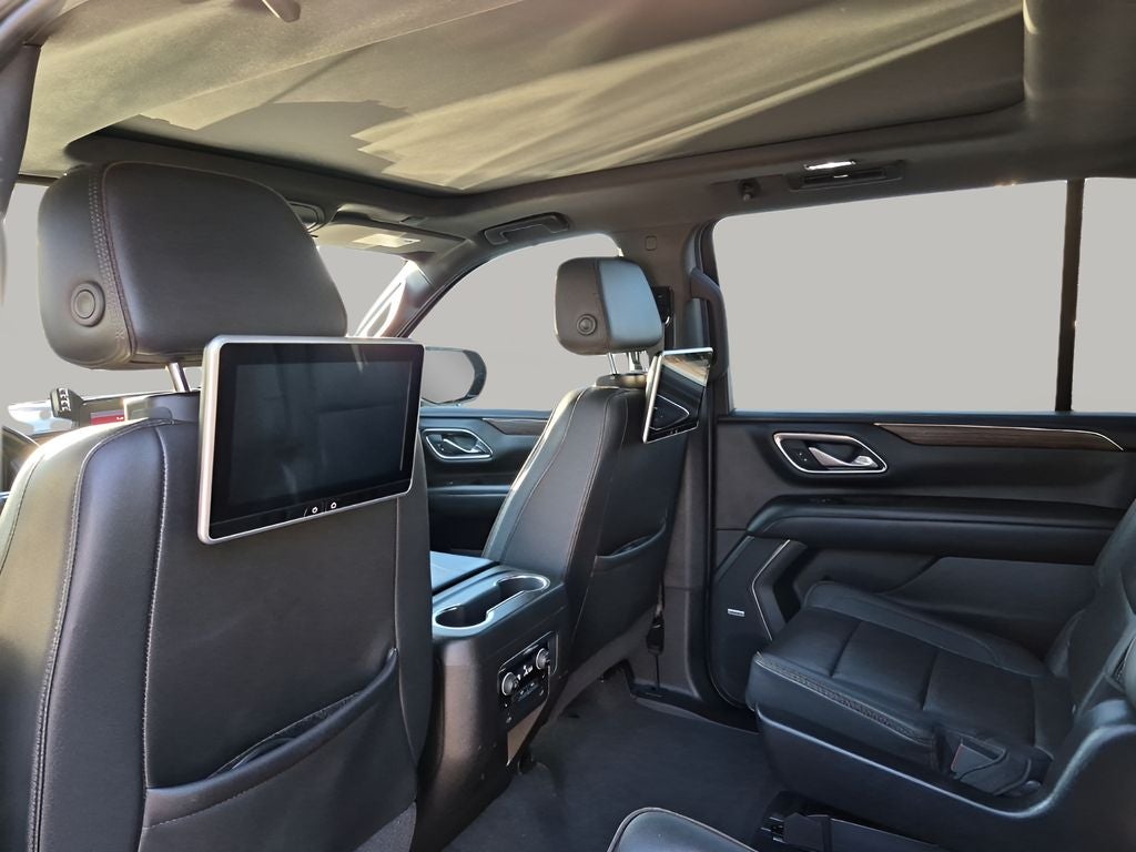 2021 Chevrolet Suburban High Country