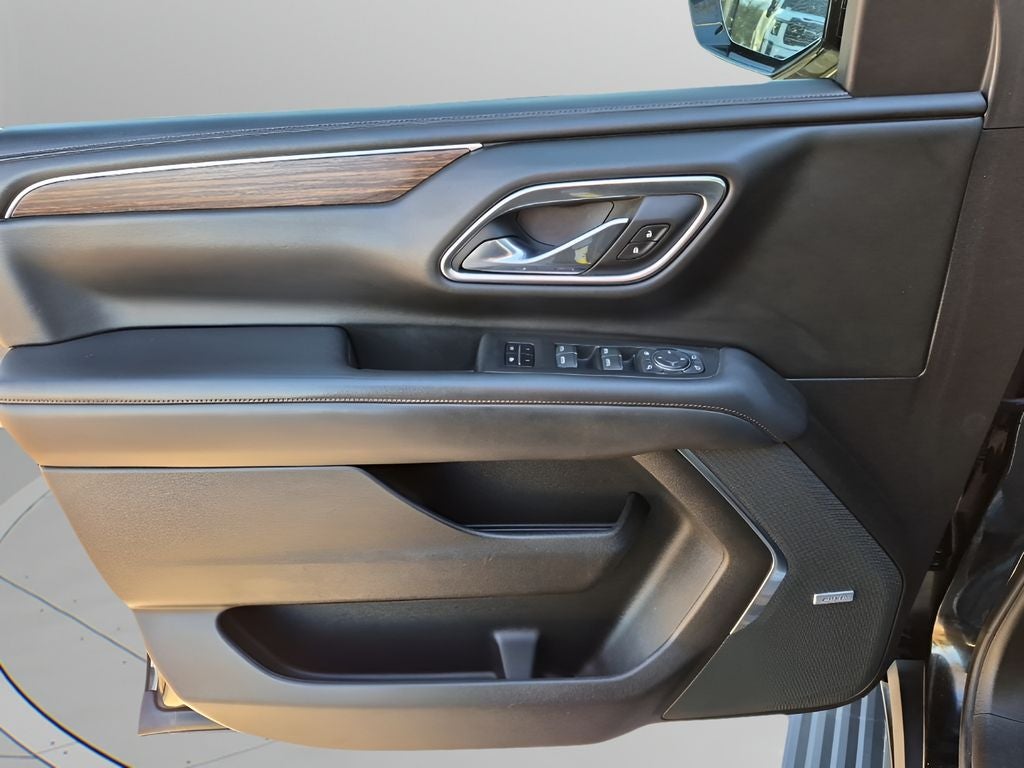 2021 Chevrolet Suburban High Country