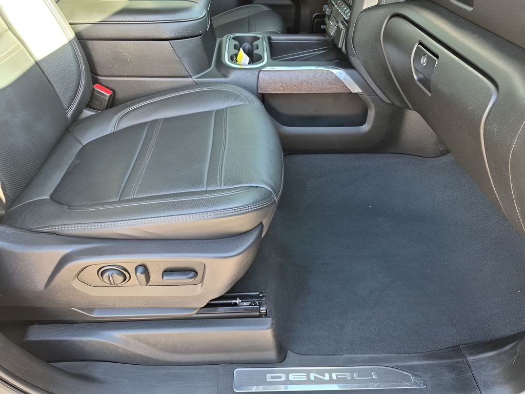 2023 GMC Sierra 2500HD Denali