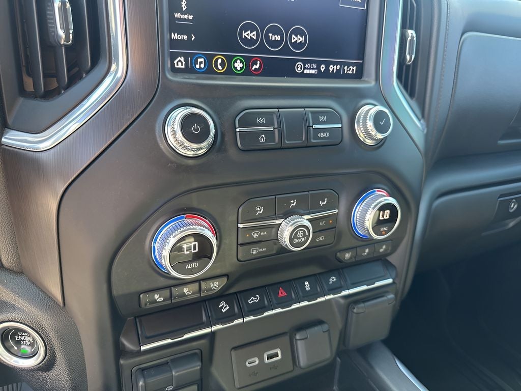 2021 GMC Sierra 1500 AT4