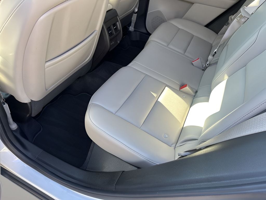 2022 Cadillac XT4 Luxury