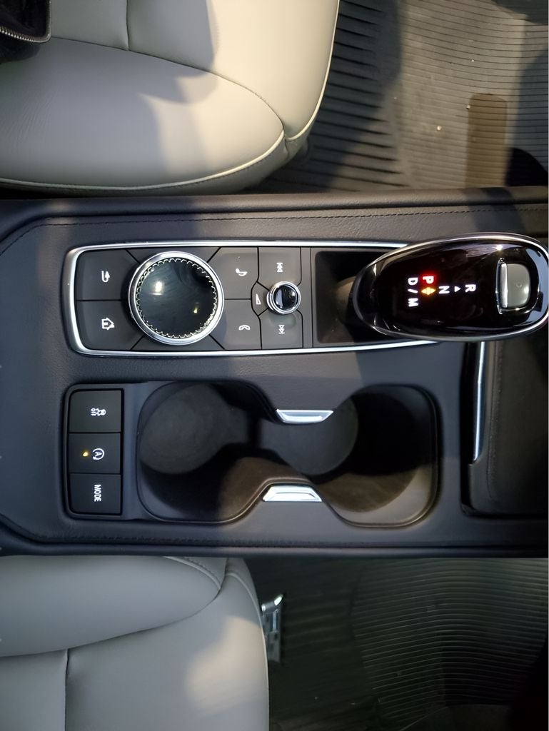 2021 Cadillac XT4 Luxury