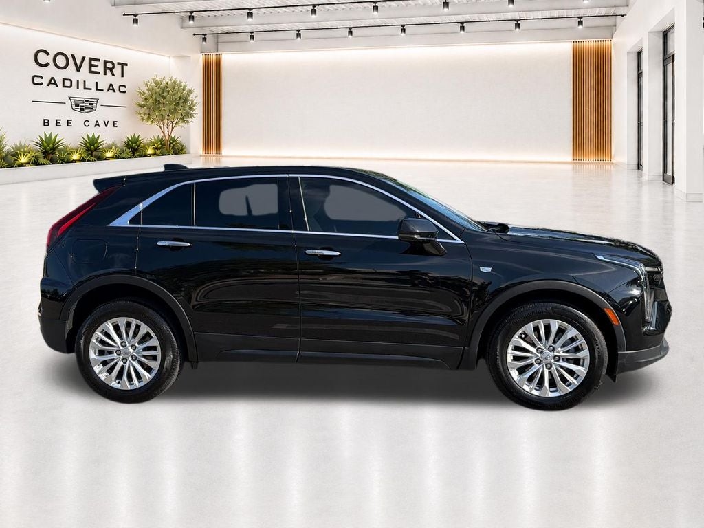 2024 Cadillac XT4 Luxury