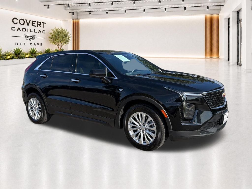 2024 Cadillac XT4 Luxury