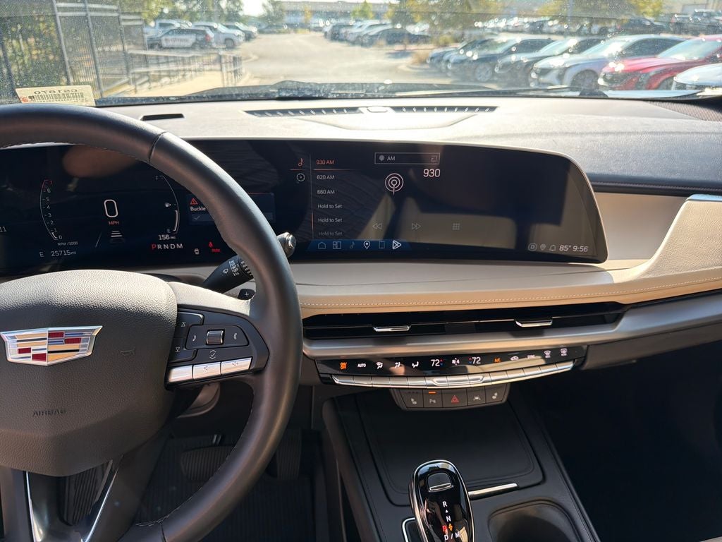 2024 Cadillac XT4 Luxury