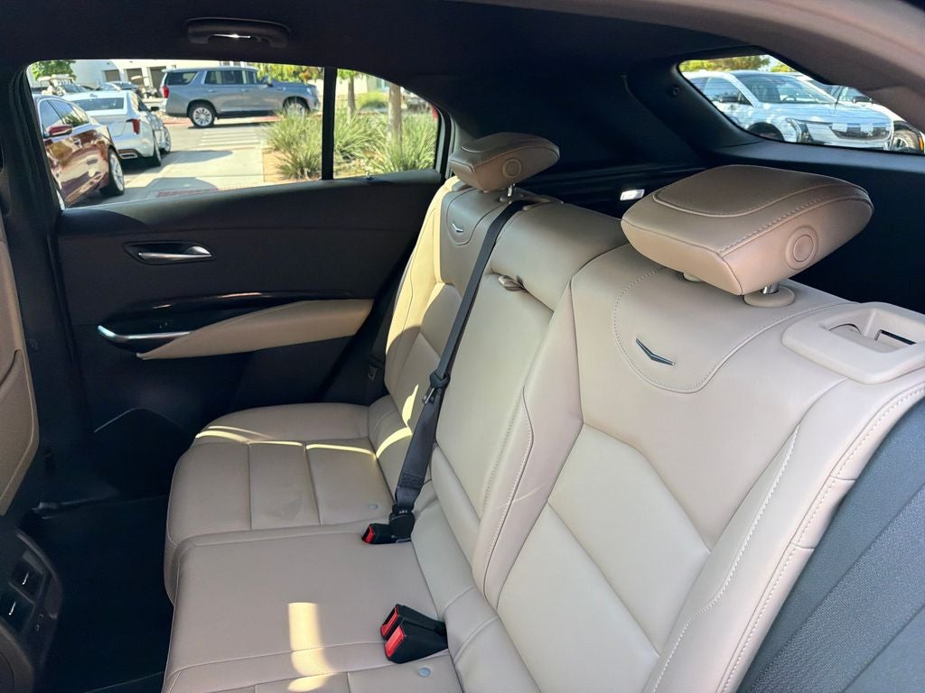 2024 Cadillac XT4 Luxury