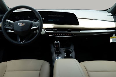 2024 Cadillac XT4 Luxury