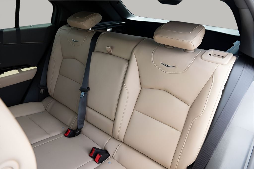 2024 Cadillac XT4 Luxury