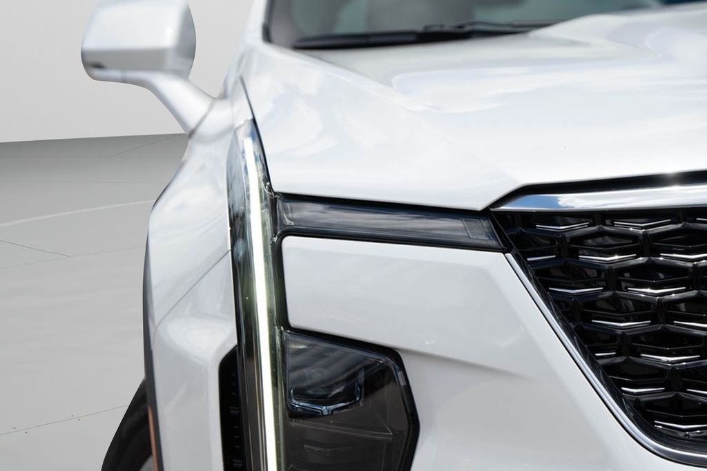 2024 Cadillac XT4 Luxury