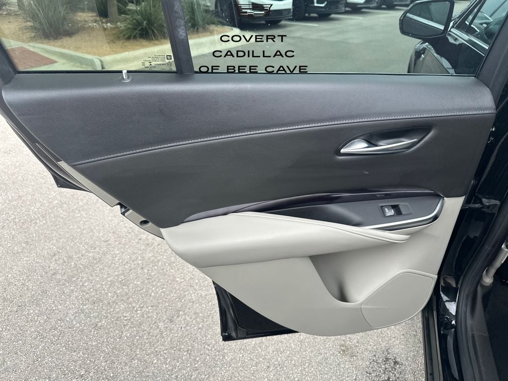2023 Cadillac XT4 Luxury