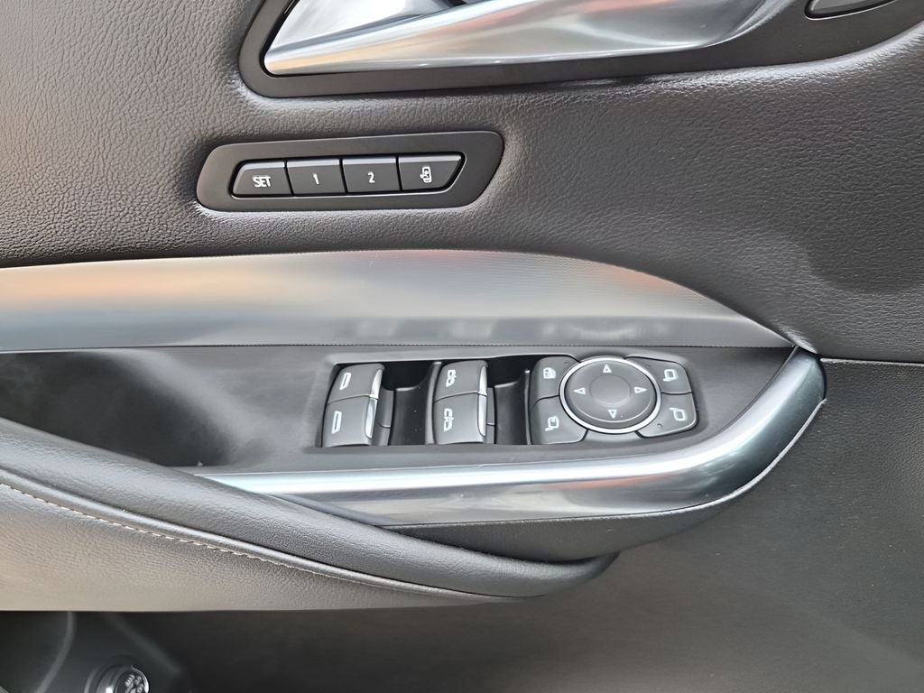 2021 Cadillac XT4 Premium Luxury