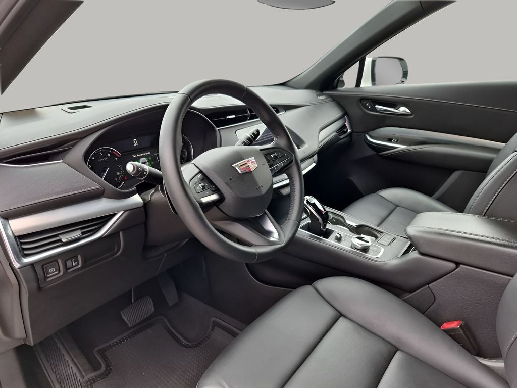2021 Cadillac XT4 Premium Luxury