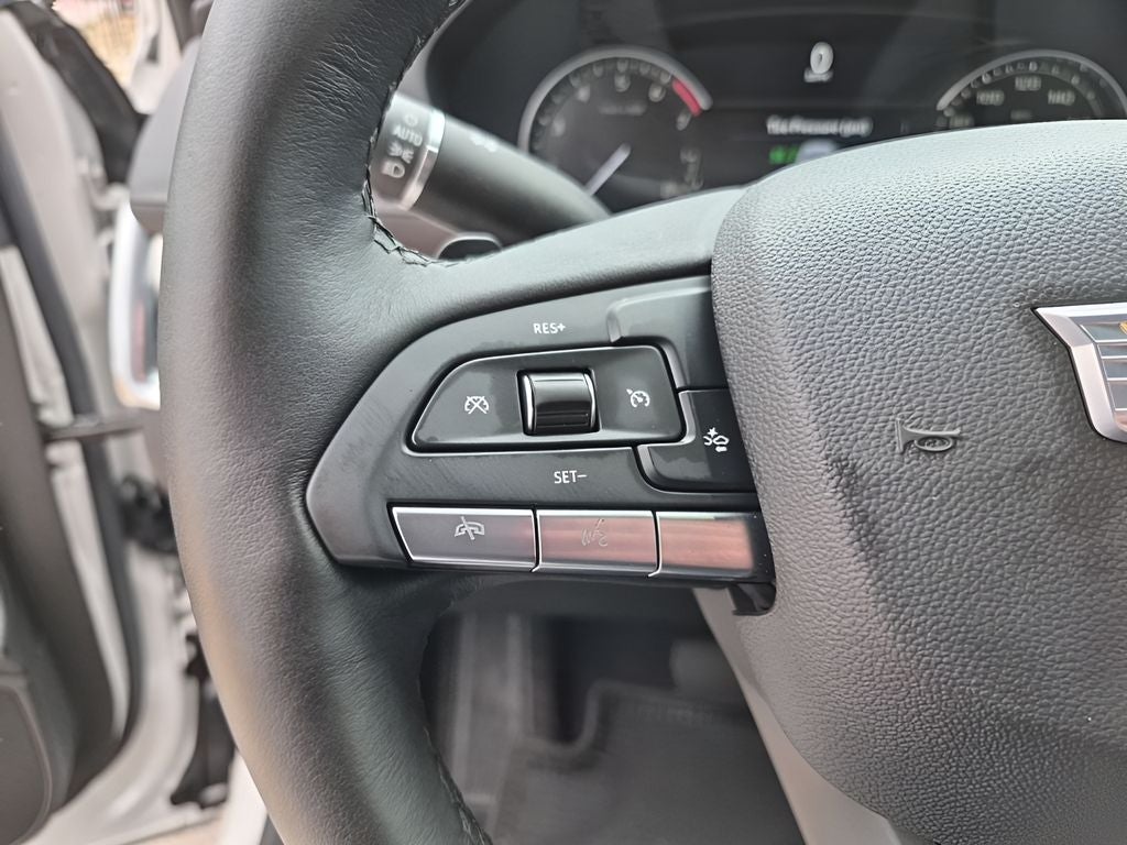 2021 Cadillac XT4 Premium Luxury