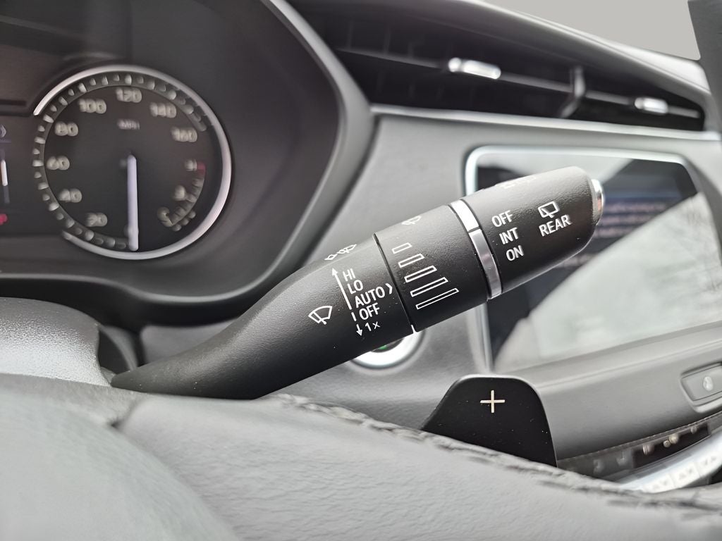 2021 Cadillac XT4 Premium Luxury