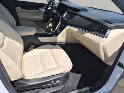 2017 Cadillac XT5 Base