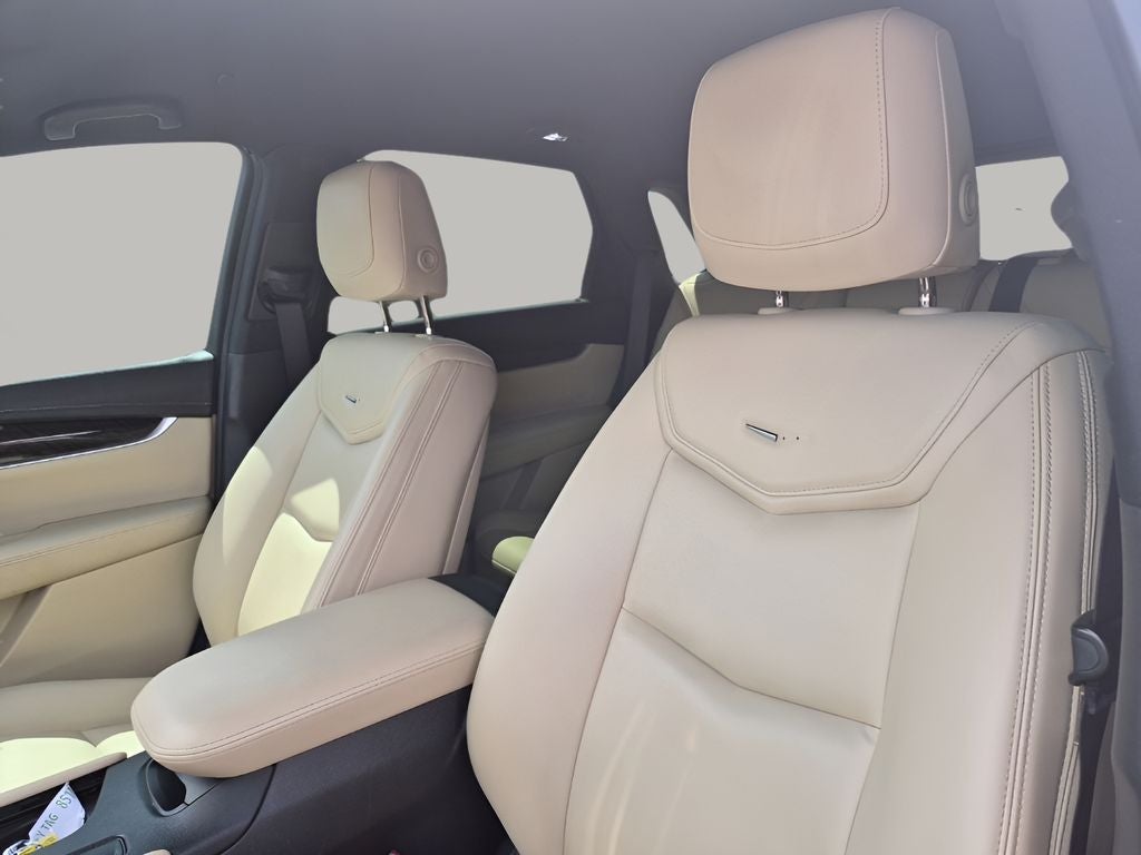 2017 Cadillac XT5 Base