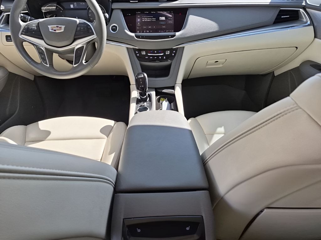 2023 Cadillac XT5 Premium Luxury