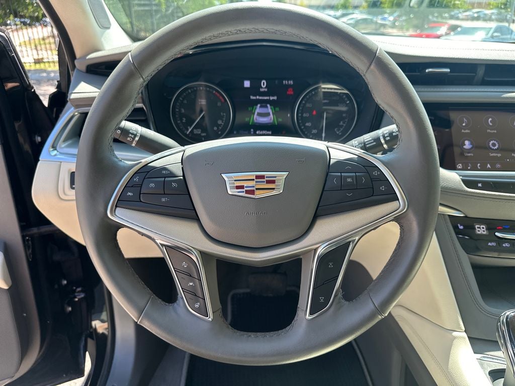 2023 Cadillac XT5 Premium Luxury