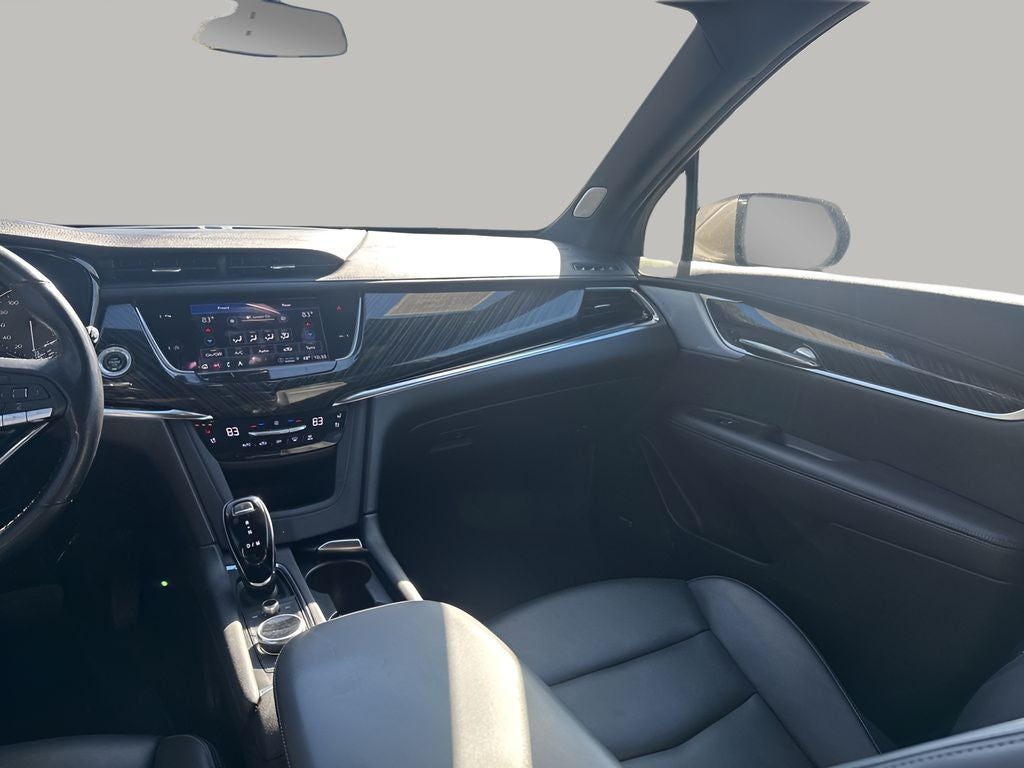 2022 Cadillac XT6 Premium Luxury