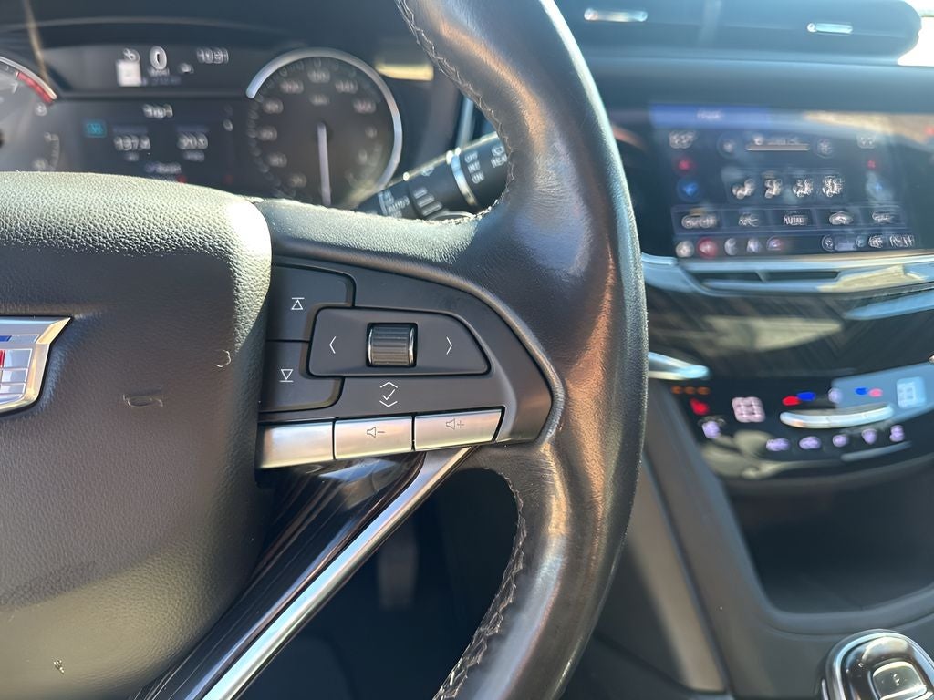 2022 Cadillac XT6 Premium Luxury