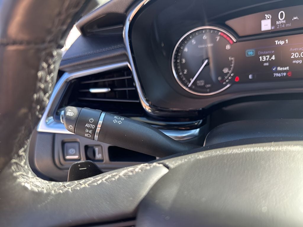 2022 Cadillac XT6 Premium Luxury