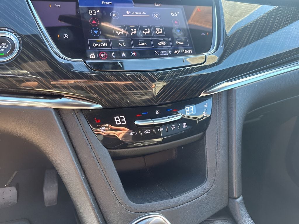 2022 Cadillac XT6 Premium Luxury