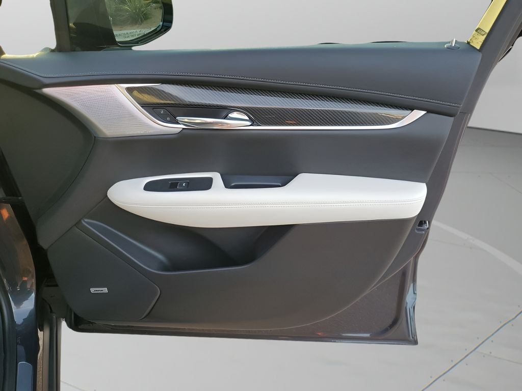 2022 Cadillac XT6 Sport