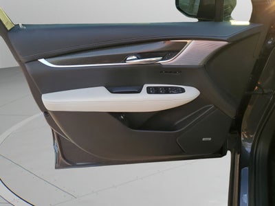 2022 Cadillac XT6 Sport