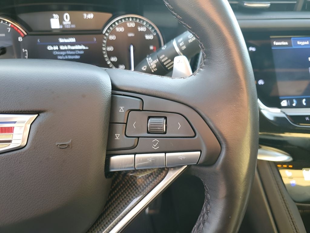 2022 Cadillac XT6 Sport