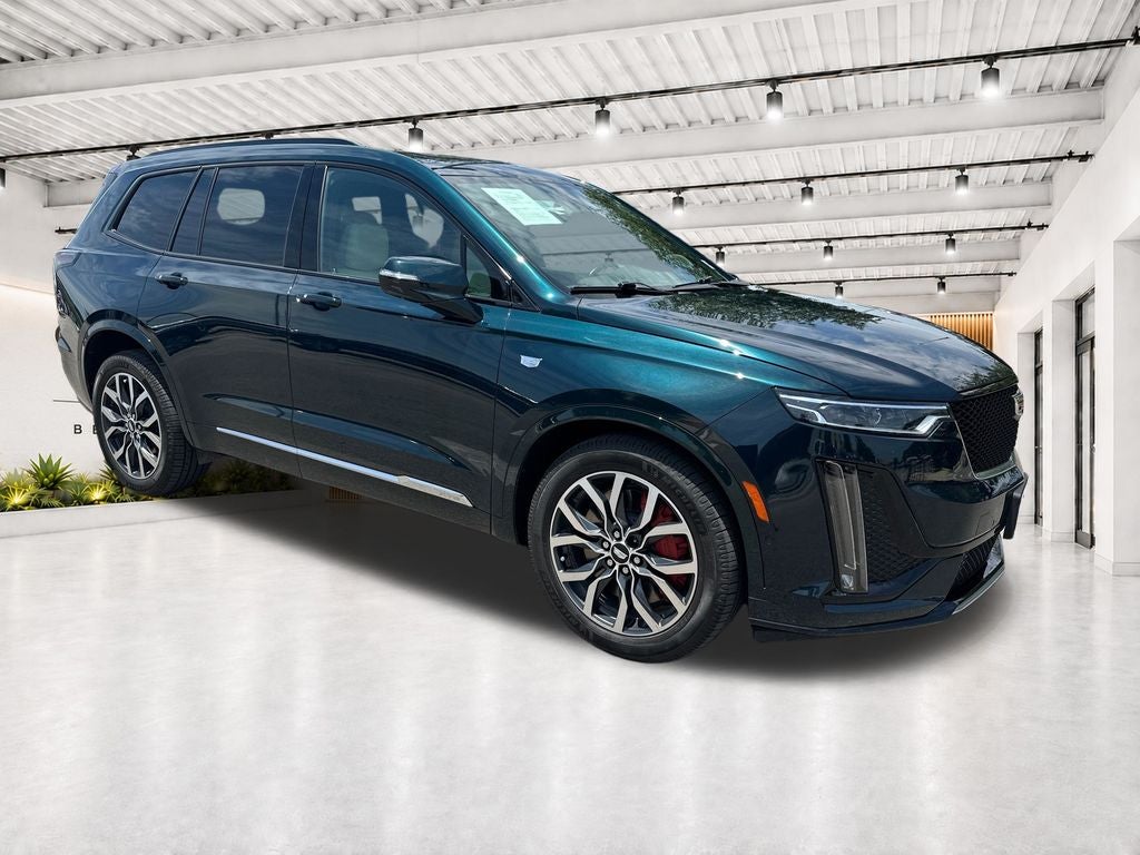 2025 Cadillac XT6 Sport