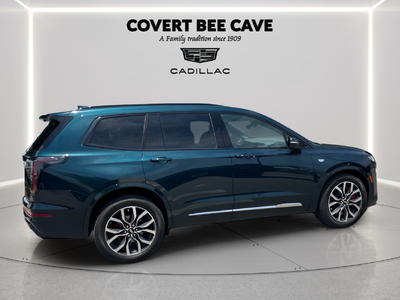 2025 Cadillac XT6 Sport