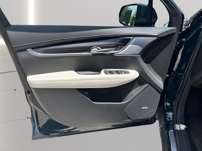 2025 Cadillac XT6 Sport