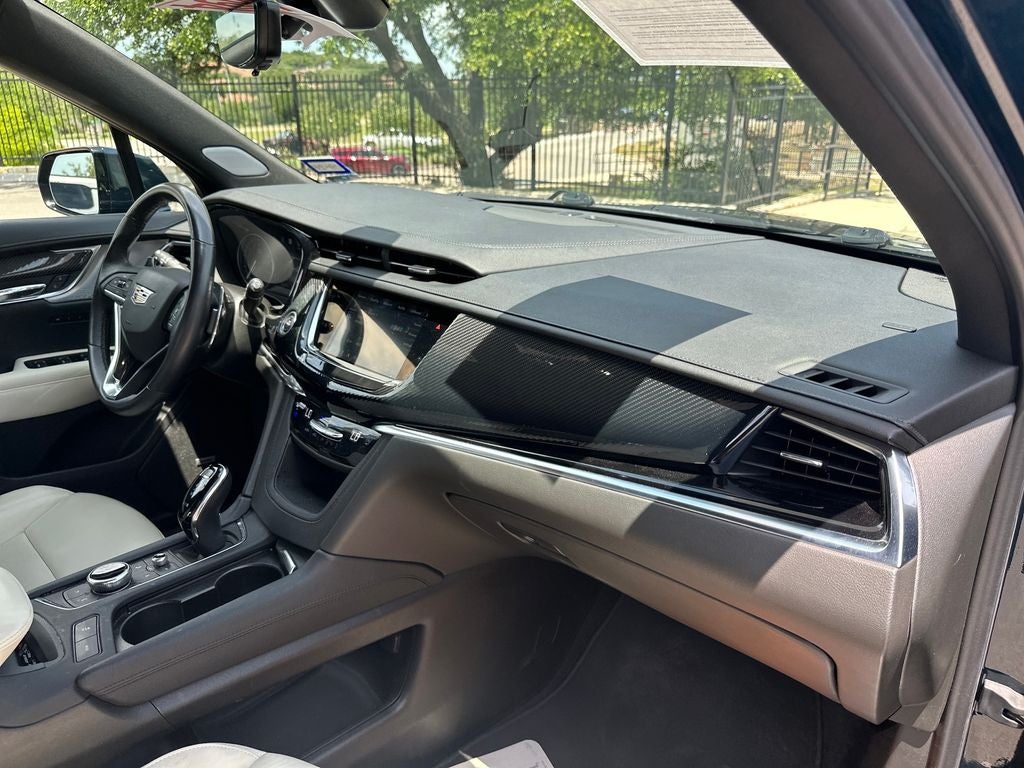 2025 Cadillac XT6 Sport