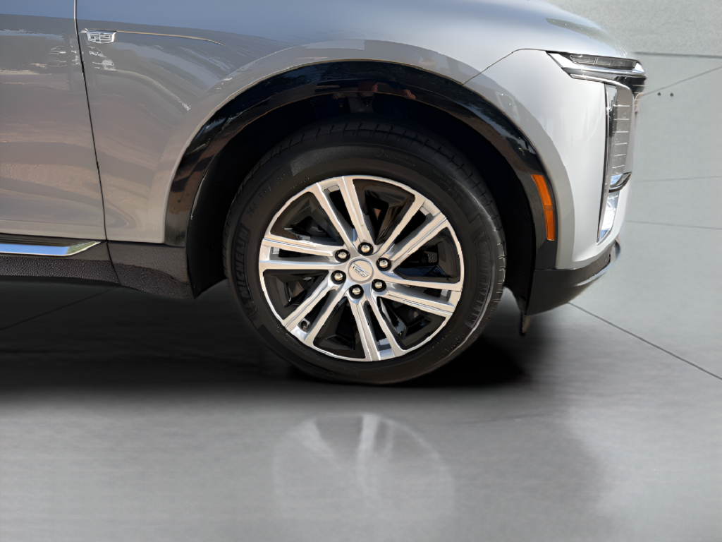 2024 Cadillac LYRIQ Tech